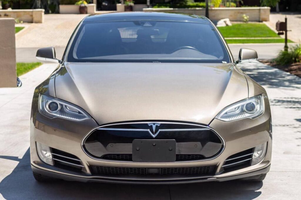 2016 Tesla Model