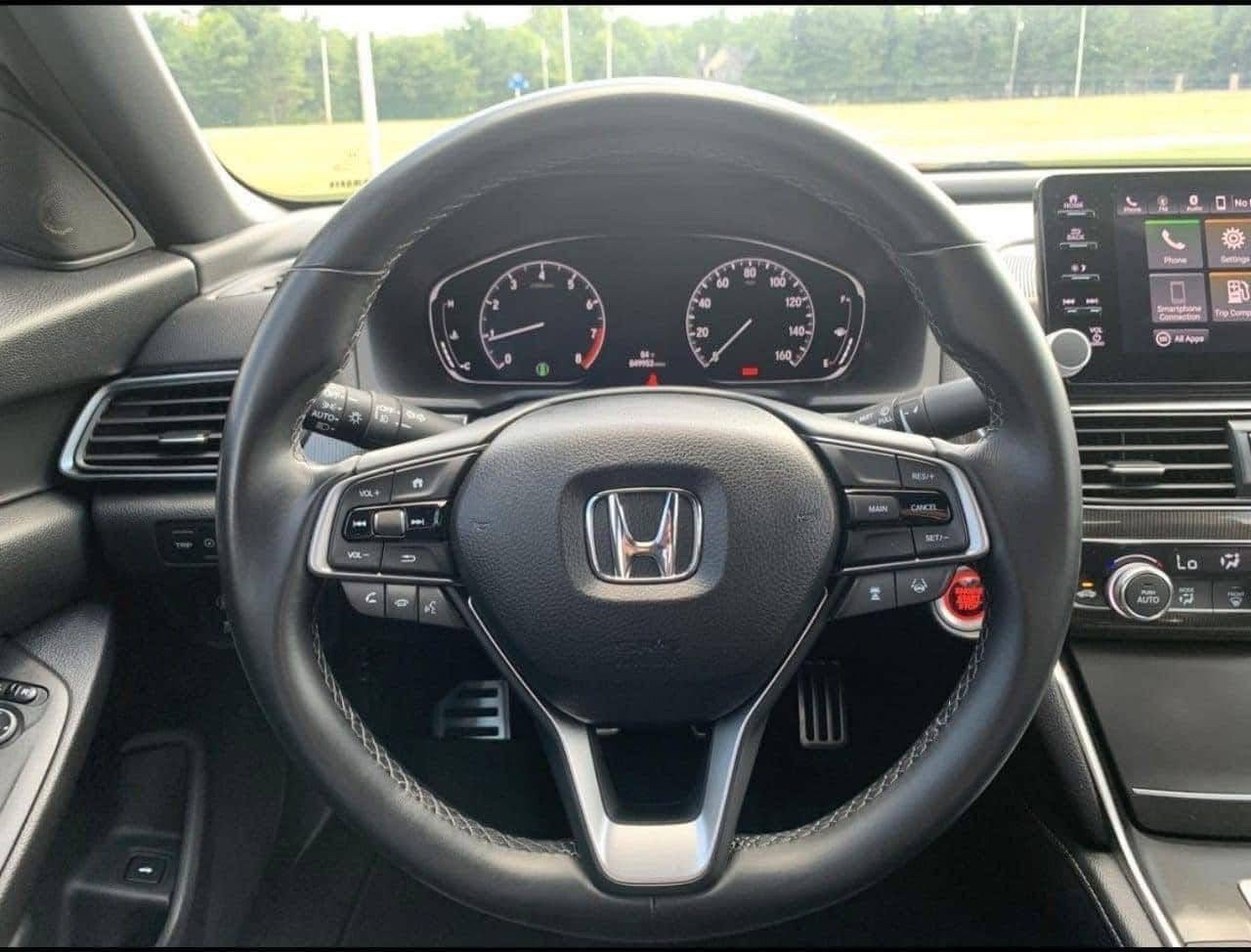2018 Honda Accord 2.0T Sport - Image 5